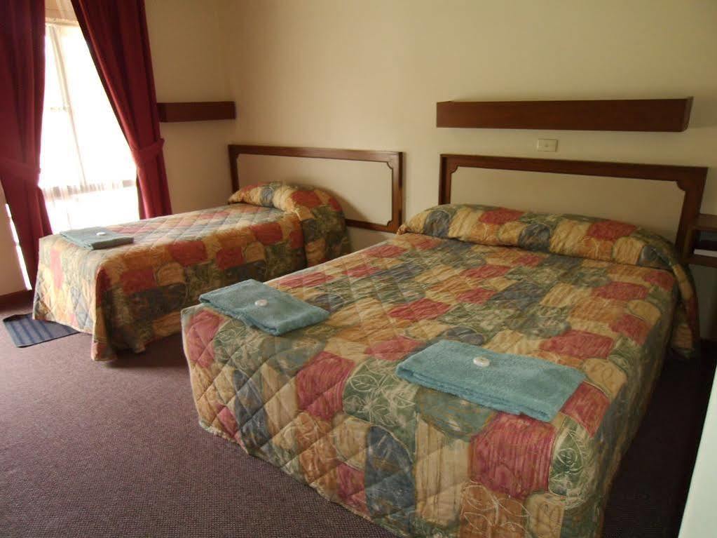 The Argent Motel Броукън Хил Екстериор снимка